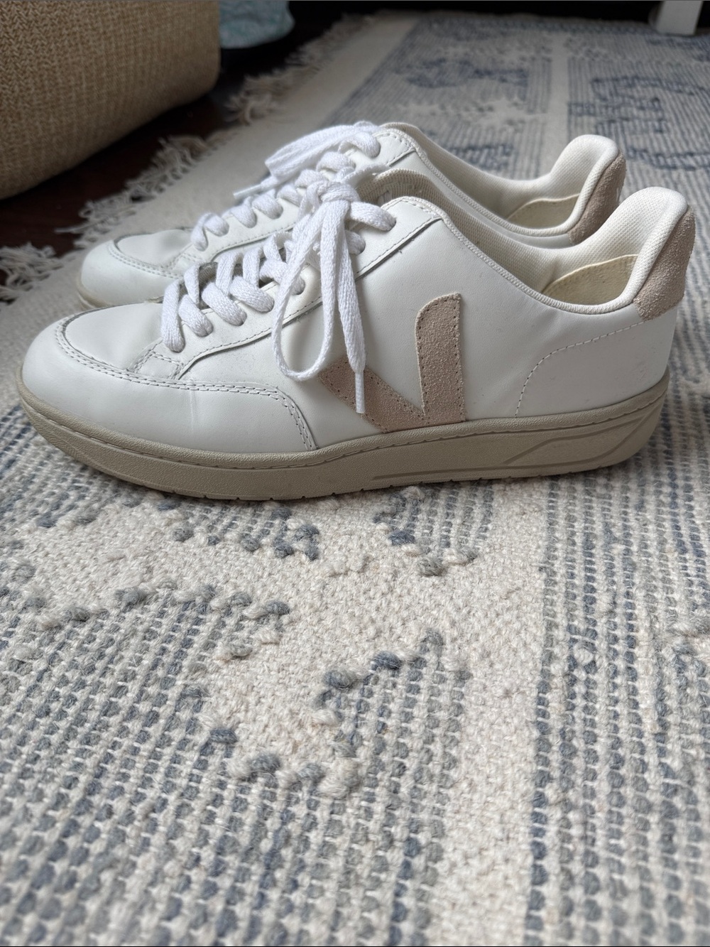 Veja White Leather Sneakers with Beige Suede V